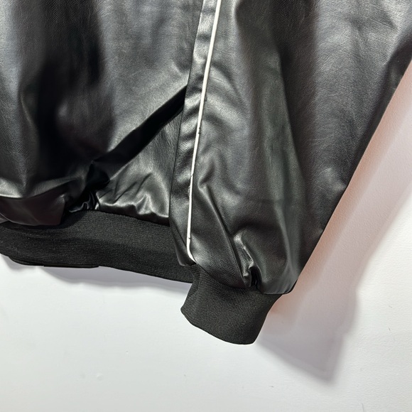 Jiechaofang Black with White Piping Faux Leather Jacket in Size XL - Picture 13 of 15